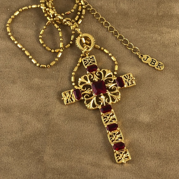 Jacqueline Kennedy Collection a ruby cross - Picture 3 of 3